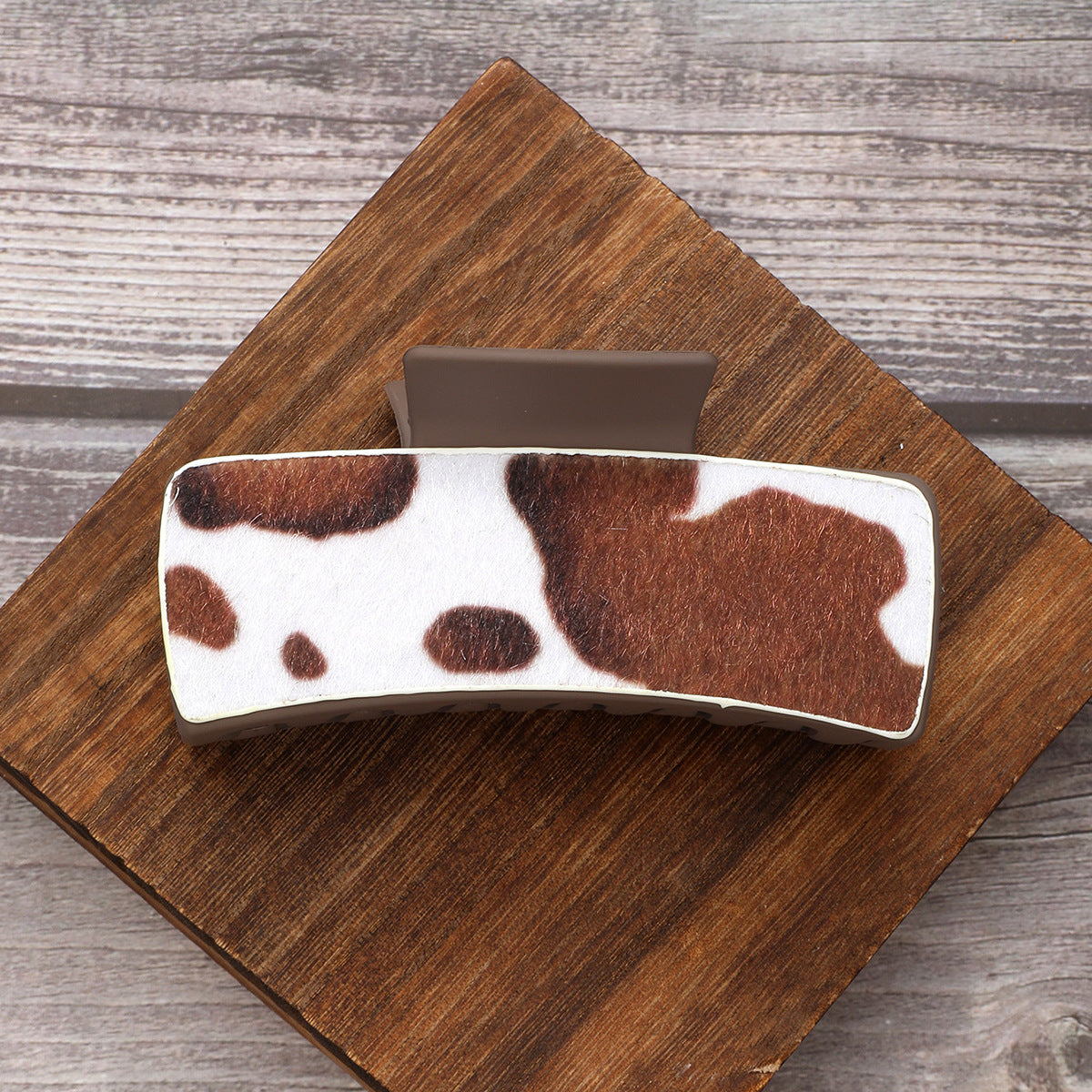Wholesale Western farm cow-grain leather hairpin